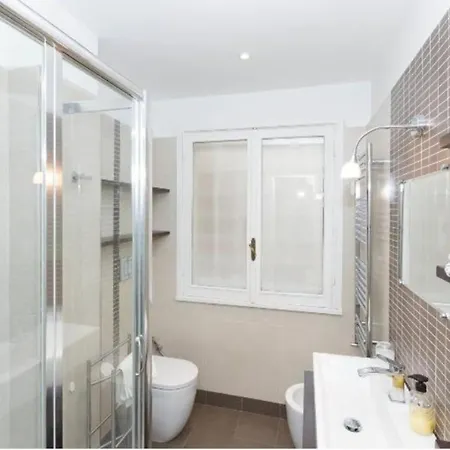 Apartment With Balcon *