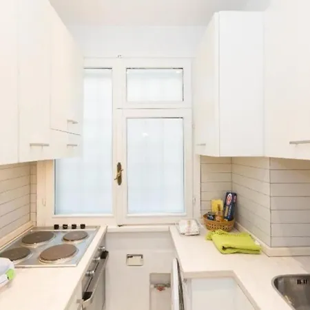 Apartment With Balcon *