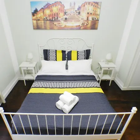 With Balcon Apartment