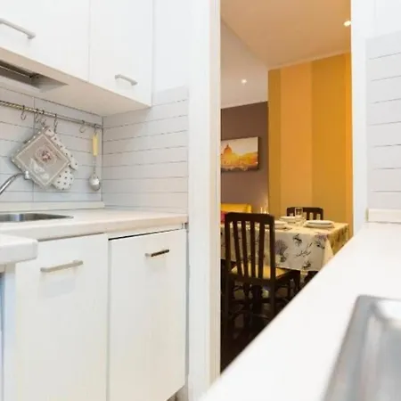 Apartment With Balcon *